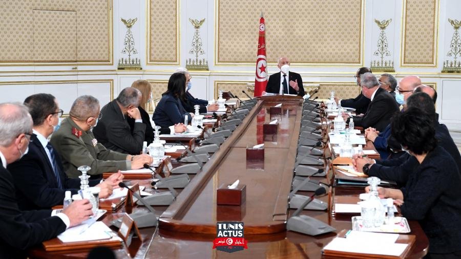 التحوير الحكومي لم يحترم الاجراءات الدستورية