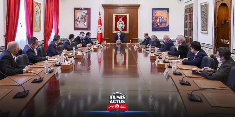 ''الحكومة ليست معنية بأي خلاف''...المشيشي يدعو الوزراء الجدد إلى العمل بعيدا عن الصراعات السياسية