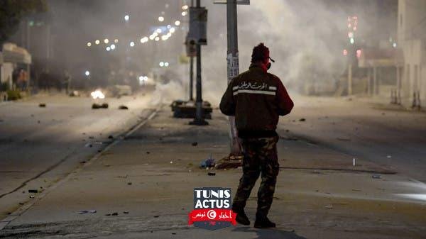 تصاعد الاحتجاجات في تونس.. وانتشار للجيش