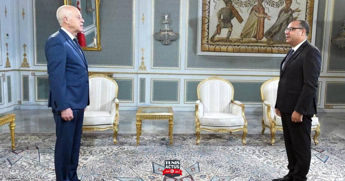 تونس.. 3 احتمالات للخروج من المتاهة