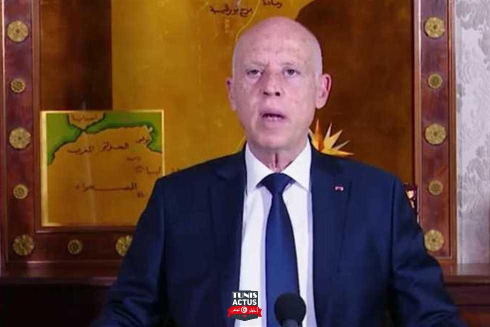 تونس تفتح تحقيقًا في «الطرد الرئاسي» المشبوه: هل كان محاولة تسميم؟