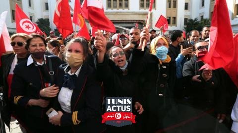 تونس: مقترح لجمع الرؤساء الثلاثة لتجاوز «أزمة اليمين الدستورية»