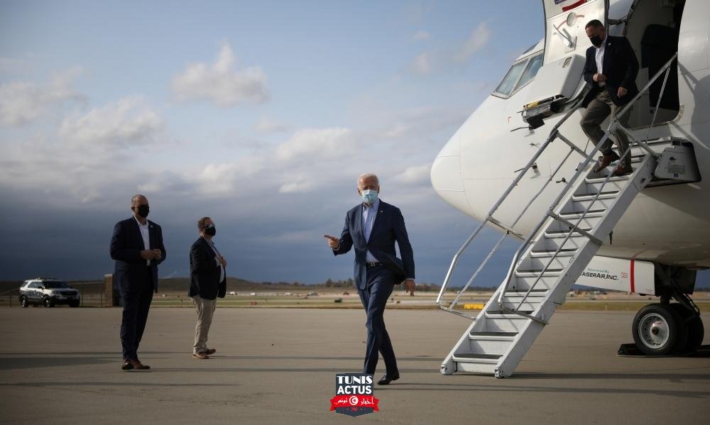 في أوّل رحلةٍ له على متن الطائرة الرئاسيّة، بايدن يتوجّه إلى منزله القديم لمساعدة زوجته