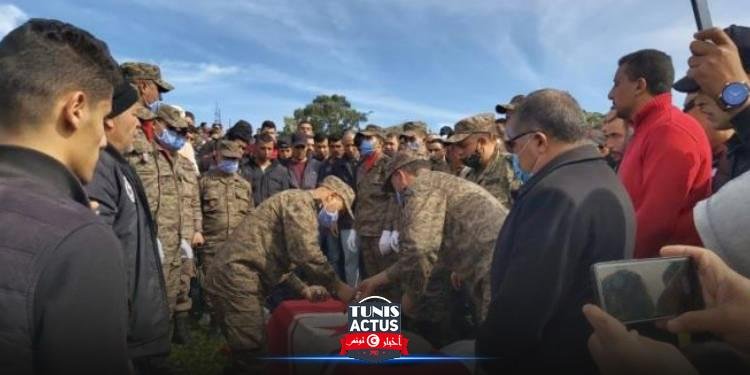 والد الشهيد منعم الدلاعي: مستعد للاستشهاد أنا وابني الصغير من أجل تونس العزيزة