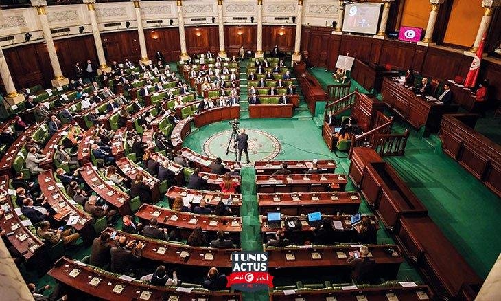 الأزمة السياسية التونسية في ظل الفضائح والتسريبات