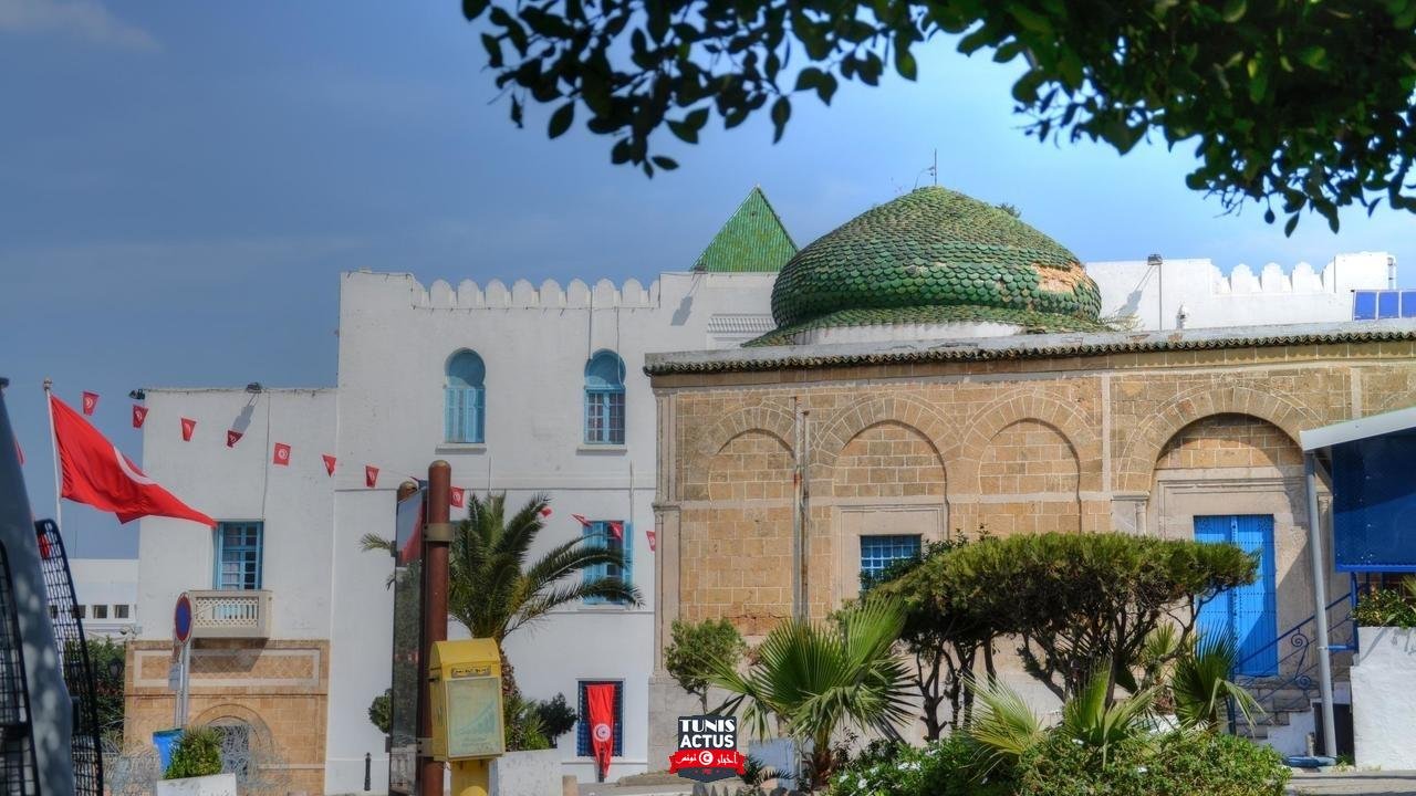 تونس تأمل في إنقاذ الموسم السياحي الصيفي مع تخفيف إجراءات مكافحة فيروس كورونا