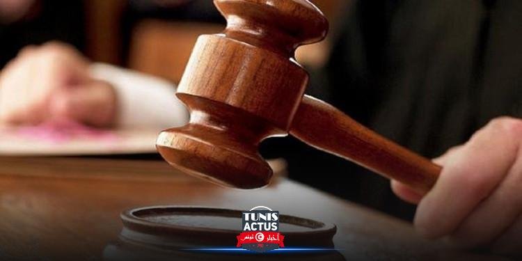 بتهمة تكوين وفاق لغاية الإعتداء على الأموال: شكاية ضد وزير سابق و4 مسؤولين