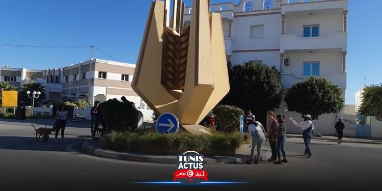 كورونا: عزل معتمدية الكريب وغلق المؤسسات التعليمية ومنع التجمعات واالتظاهرات