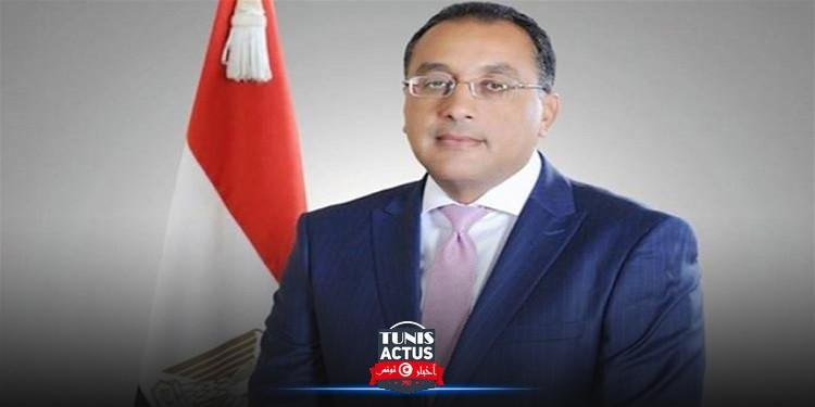 مصر تسمح للموظفين بالعمل لمدة 3 أيام