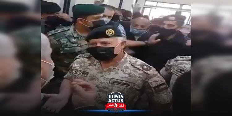 بسبب انقطاع الاوكسيجين: ملك الأردن يوبخ مدير المستشفى