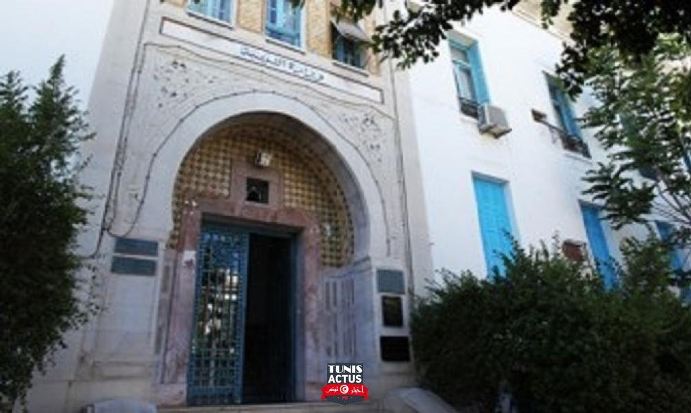 وزارة التربية : إجراءات جديدة بخصوص العودة المدرسيّة والإمتحانات الوطنيّة