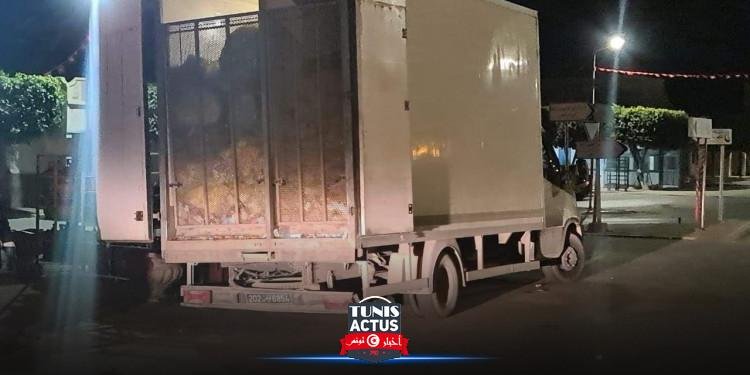 سيدي بوزيد: إيقاف شاحنة محملة بـ3 أطنان من النفايات الطبية الخطرة (صور)