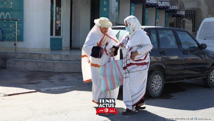 "البسكري"... زيّ التونسية في جزيرة جربة