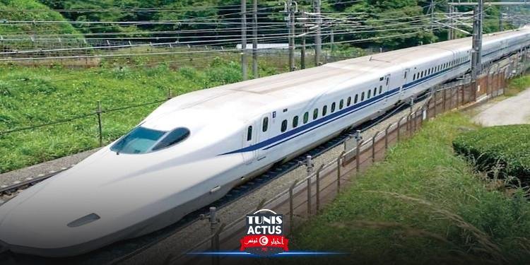 السائق ذهب إلى المرحاض: اليابان تعتذر عن تأخر قطار لمدة دقيقة