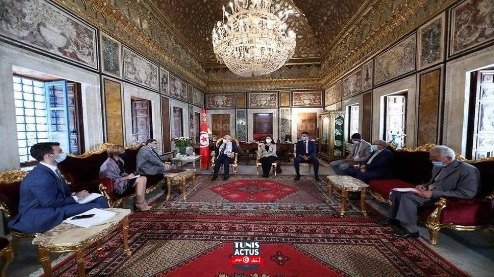 دفعة ثالثة من لقاح