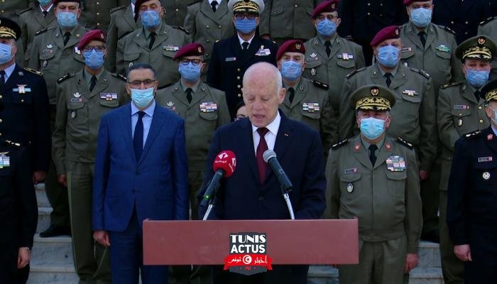 مبادرة سياسية لعسكريين في تونس.. جدل ومخاوف