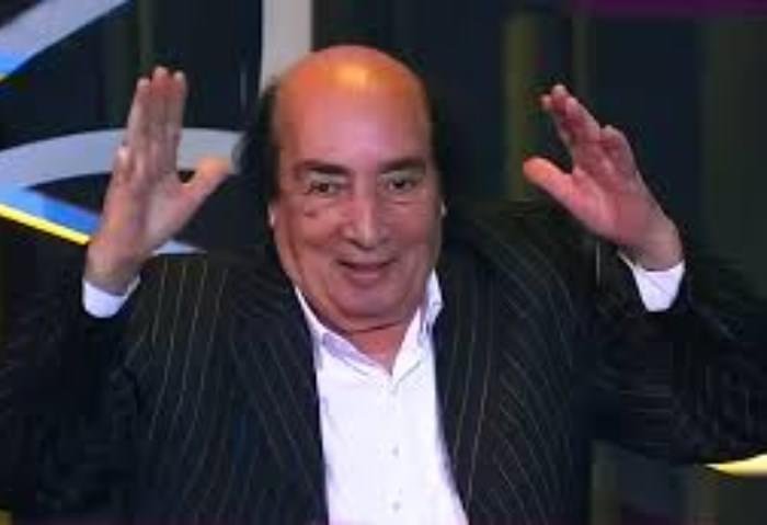 بعد 44 عامًا، مسيرة مشرفة لـ عبدالله مشرف بعد اعتزاله الفن – الجمهور الإخباري